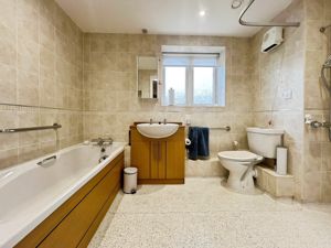 Photo 15- click for photo gallery